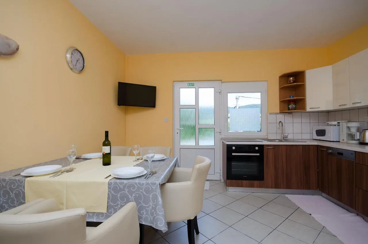 Apartments Jasna Supetarska Draga